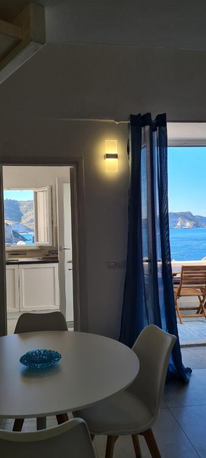 Immobiliare Turistcasa - Corso Umberto 111 Apartment Ponza Exterior photo